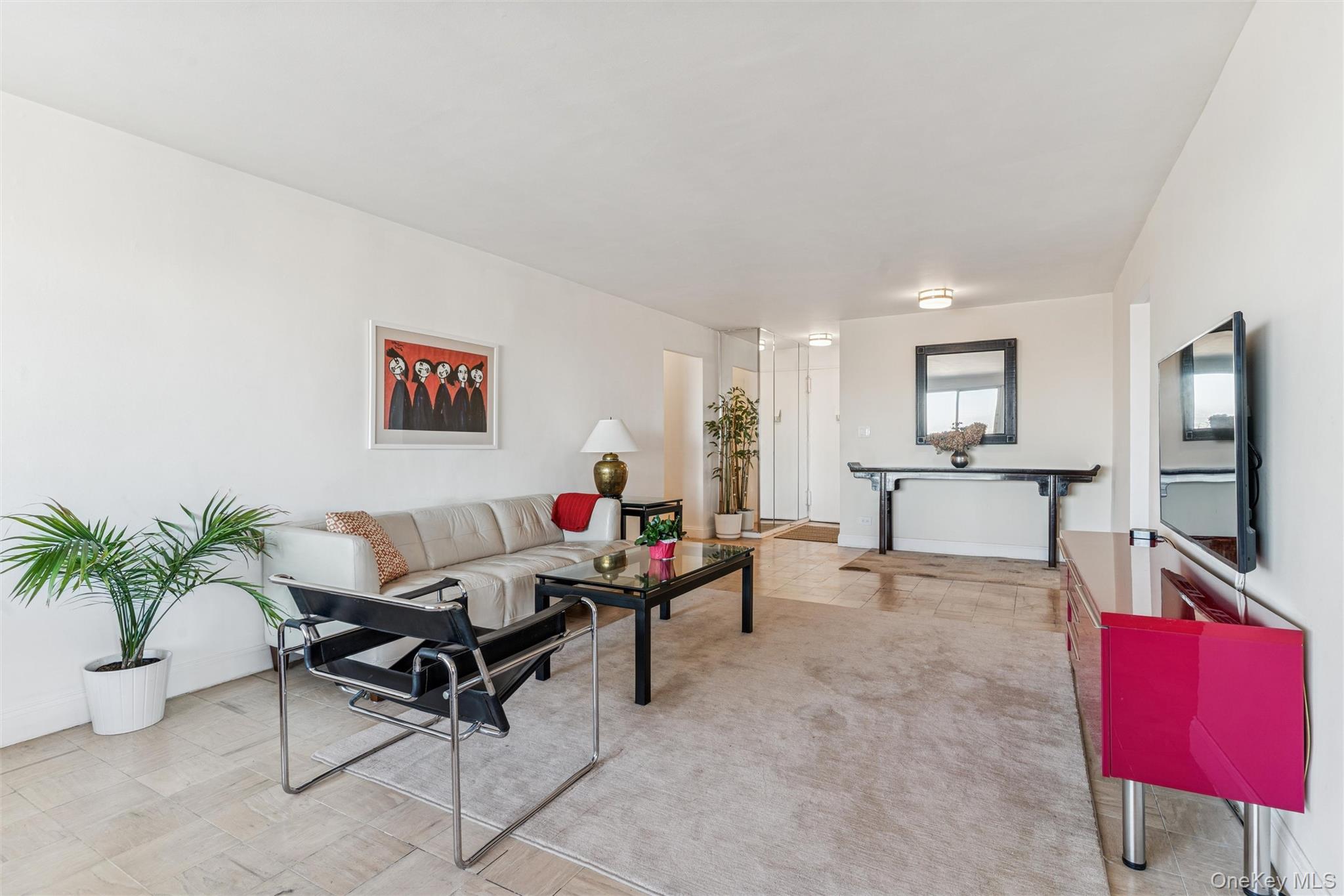 #4 photo, 110-11 Queens Boulevard, Forest Hills , NY 11375