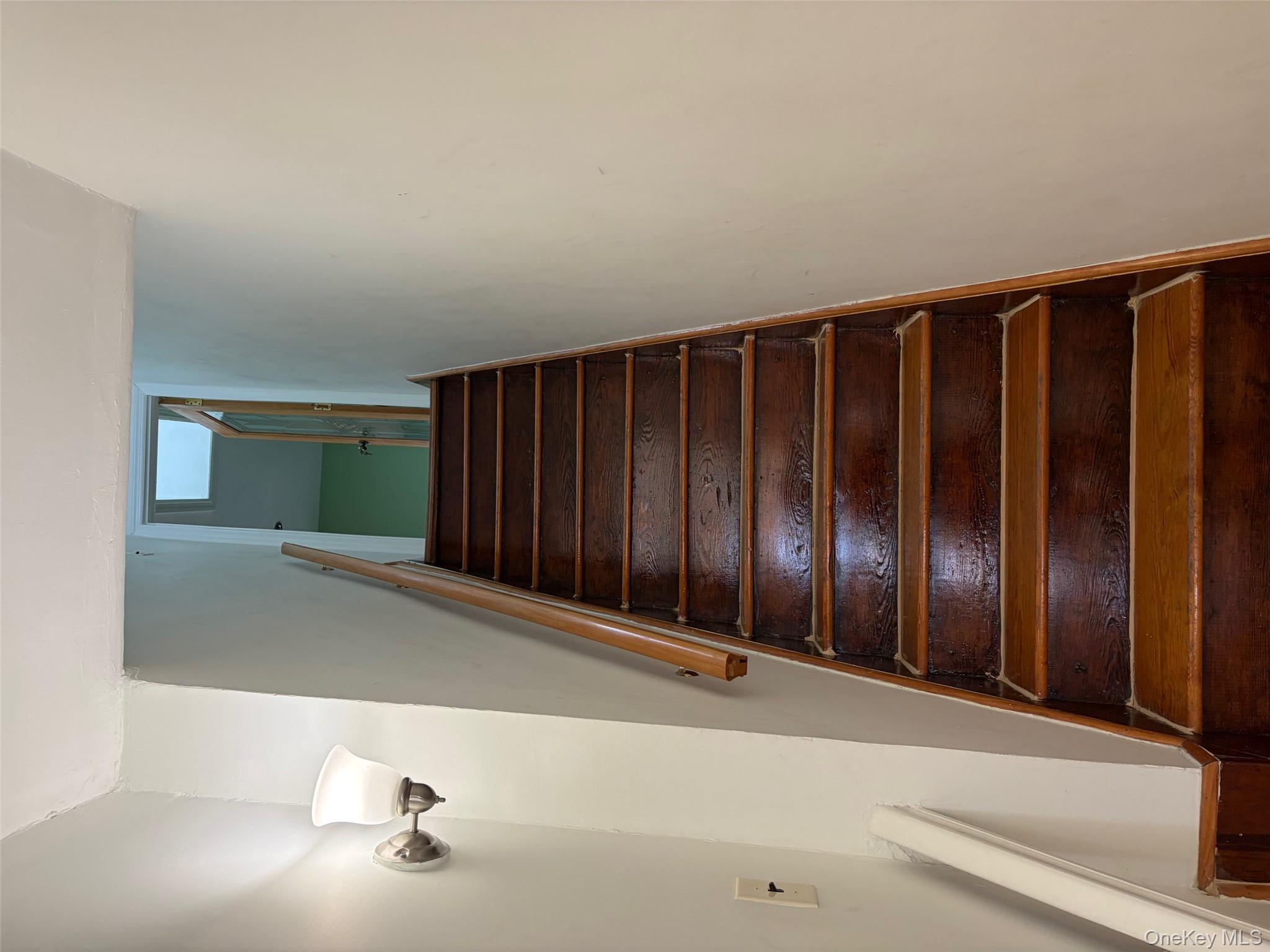 #12 photo, 10301 97th Avenue, Куинс ‖ Ozone Park , NY 11416