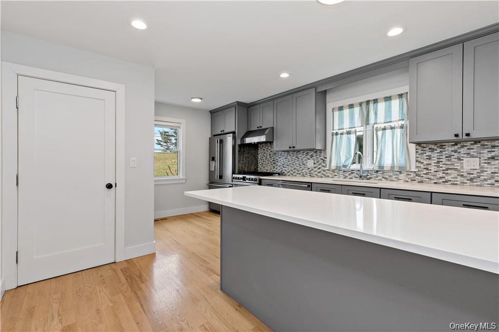 #10 photo, 9 Lyons Place, New Rochelle , NY 10801