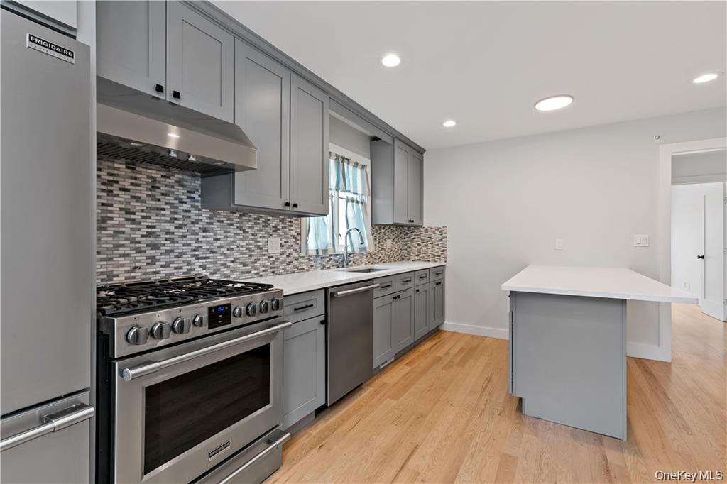 #11 photo, 9 Lyons Place, New Rochelle , NY 10801