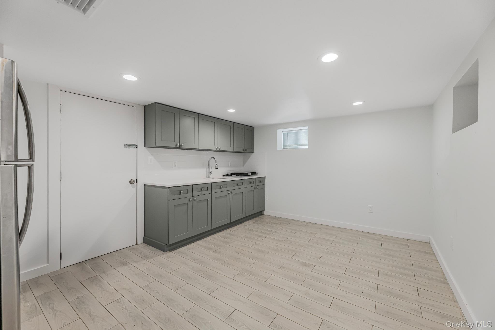 #13 photo, 9 Lyons Place, New Rochelle , NY 10801