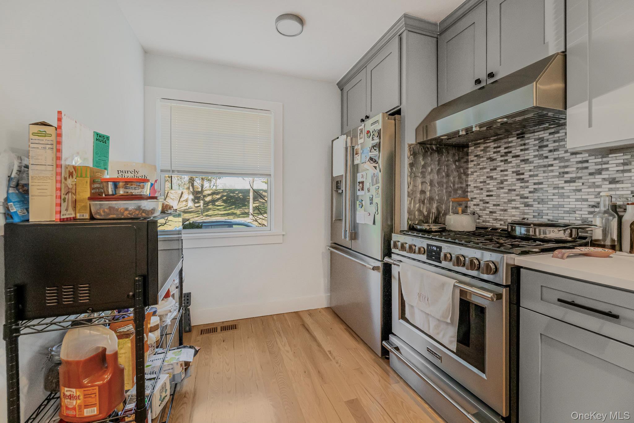 #8 photo, 9 Lyons Place, New Rochelle , NY 10801