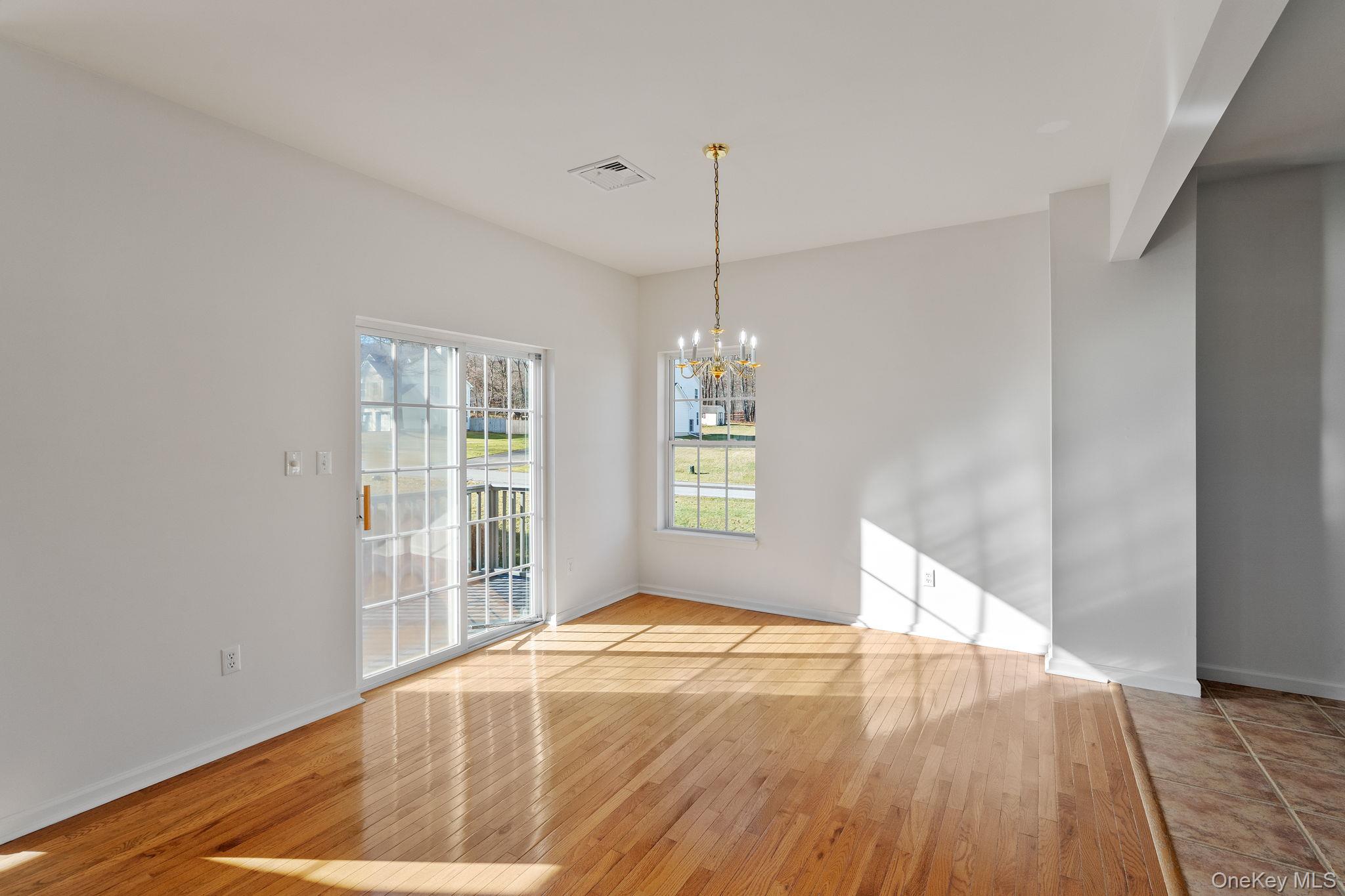 #11 photo, 17 Carmella Road, 纽约州 Highland , NY 12528