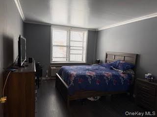 #8 photo, 1874 Pelham Parkway, 브롱크스 Bronx , NY 10461