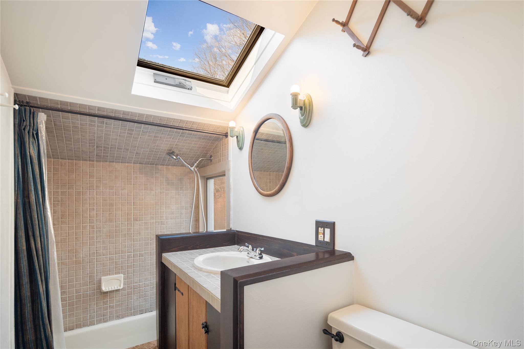 #10 photo, 689 S Mountain Road, New City , NY 10956