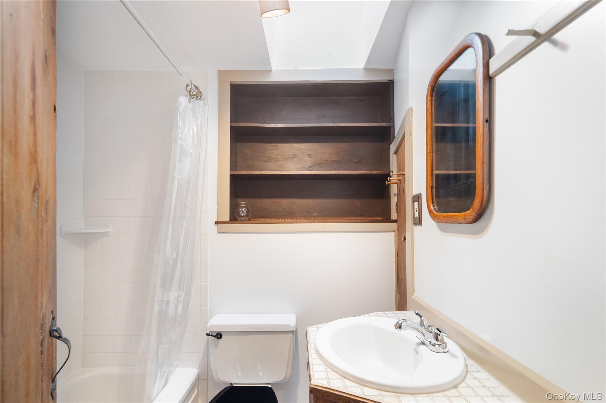 #15 photo, 689 S Mountain Road, New City , NY 10956