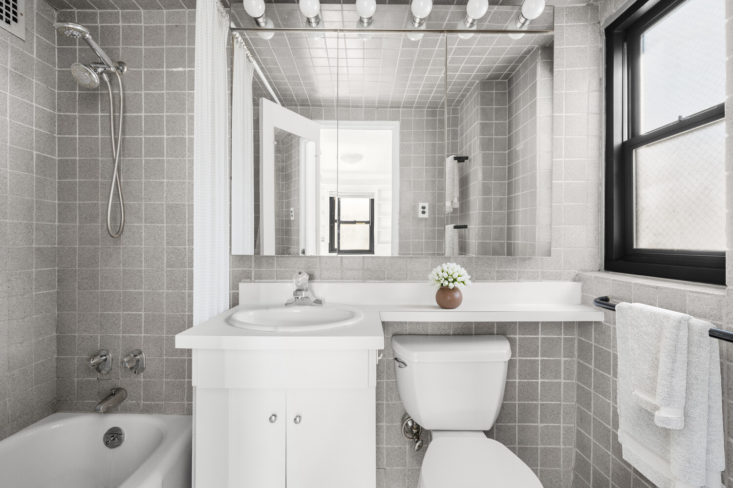 #6 photo, 220 E 57TH Street, מנהטן Sutton Place , NY 10022