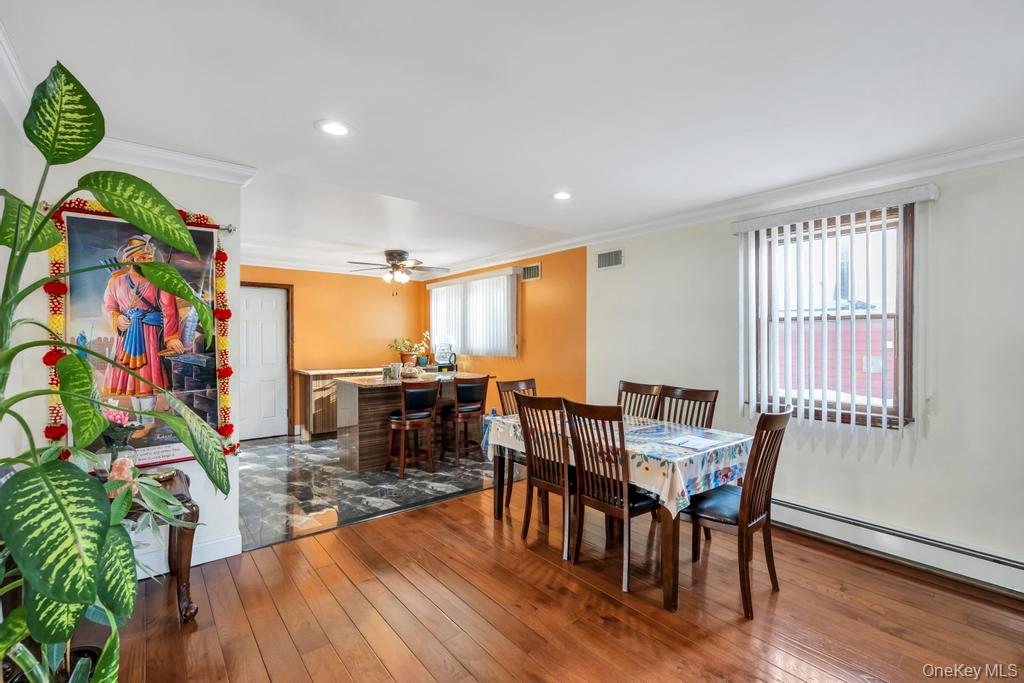 #16 photo, 296 Burkhard Avenue, Mineola , NY 11501