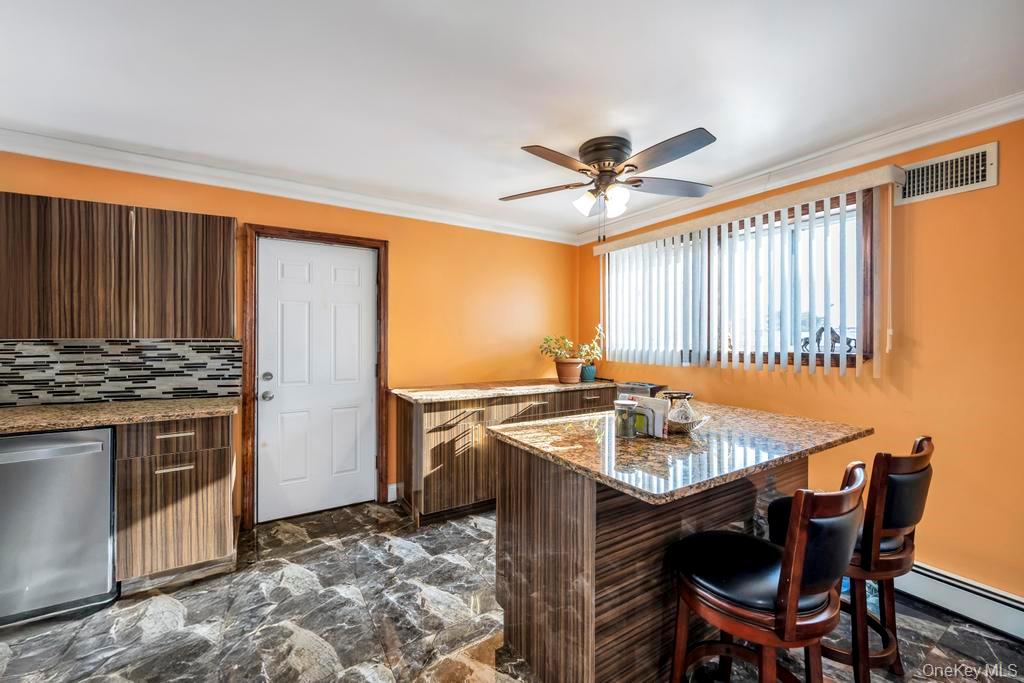 #18 photo, 296 Burkhard Avenue, Mineola , NY 11501