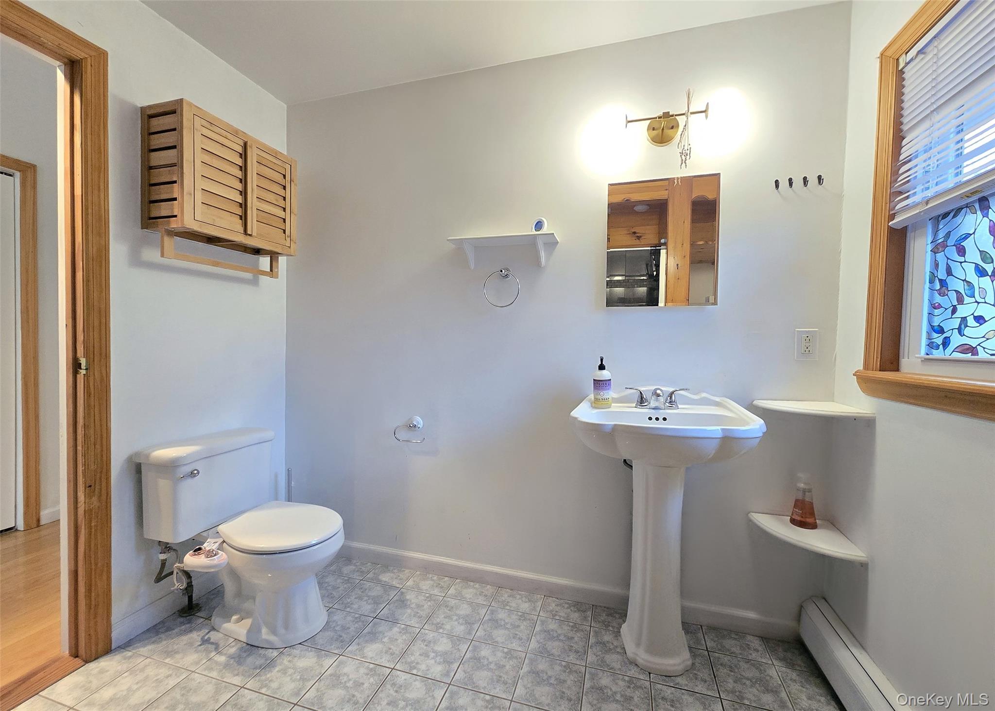 #19 photo, 27 Forest Trail, מחוז סאפוק Ridge , NY 11961