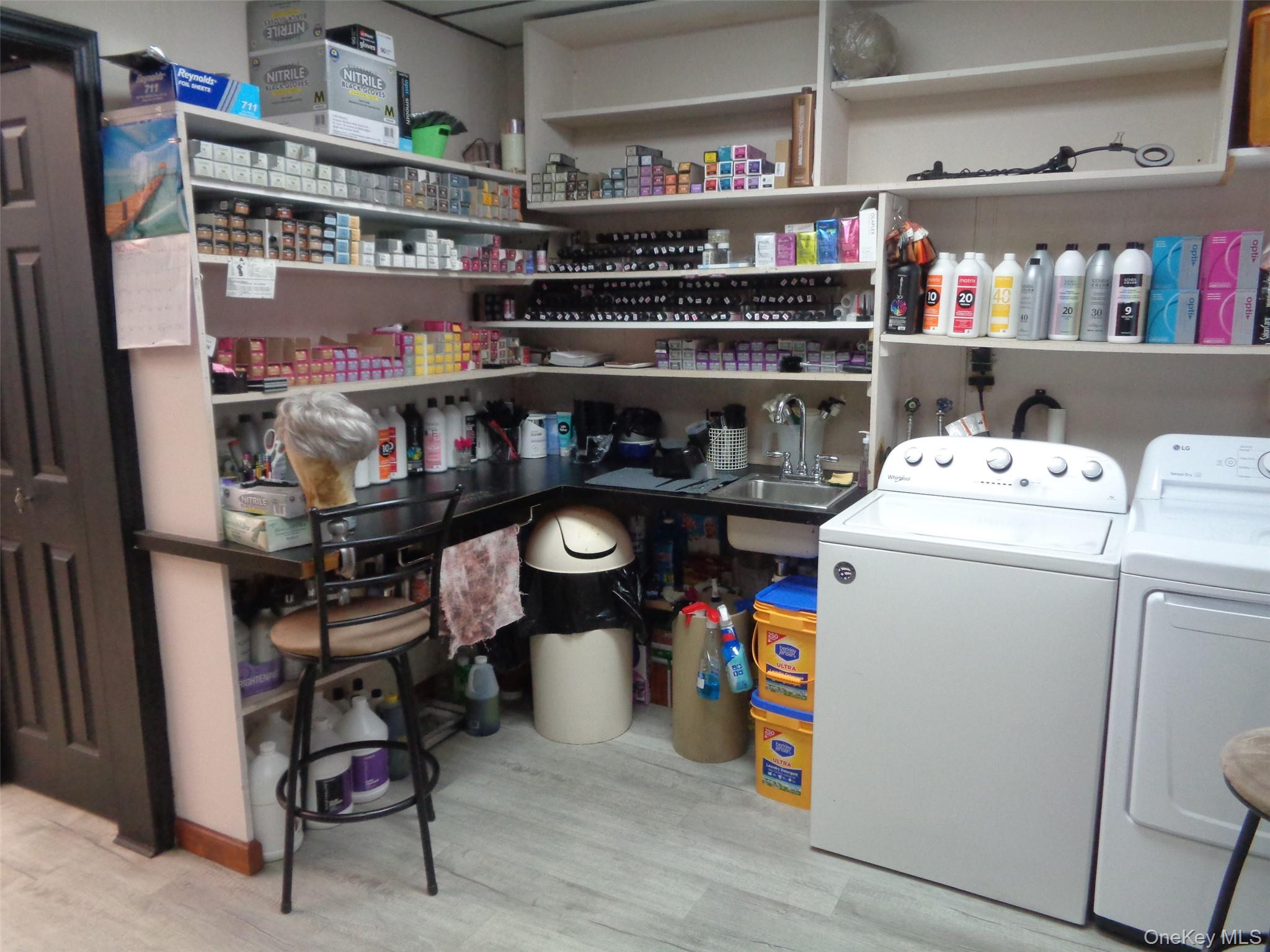 #4 photo, 45 Broadway, Саффолк ‖ Rocky Point , NY 11778