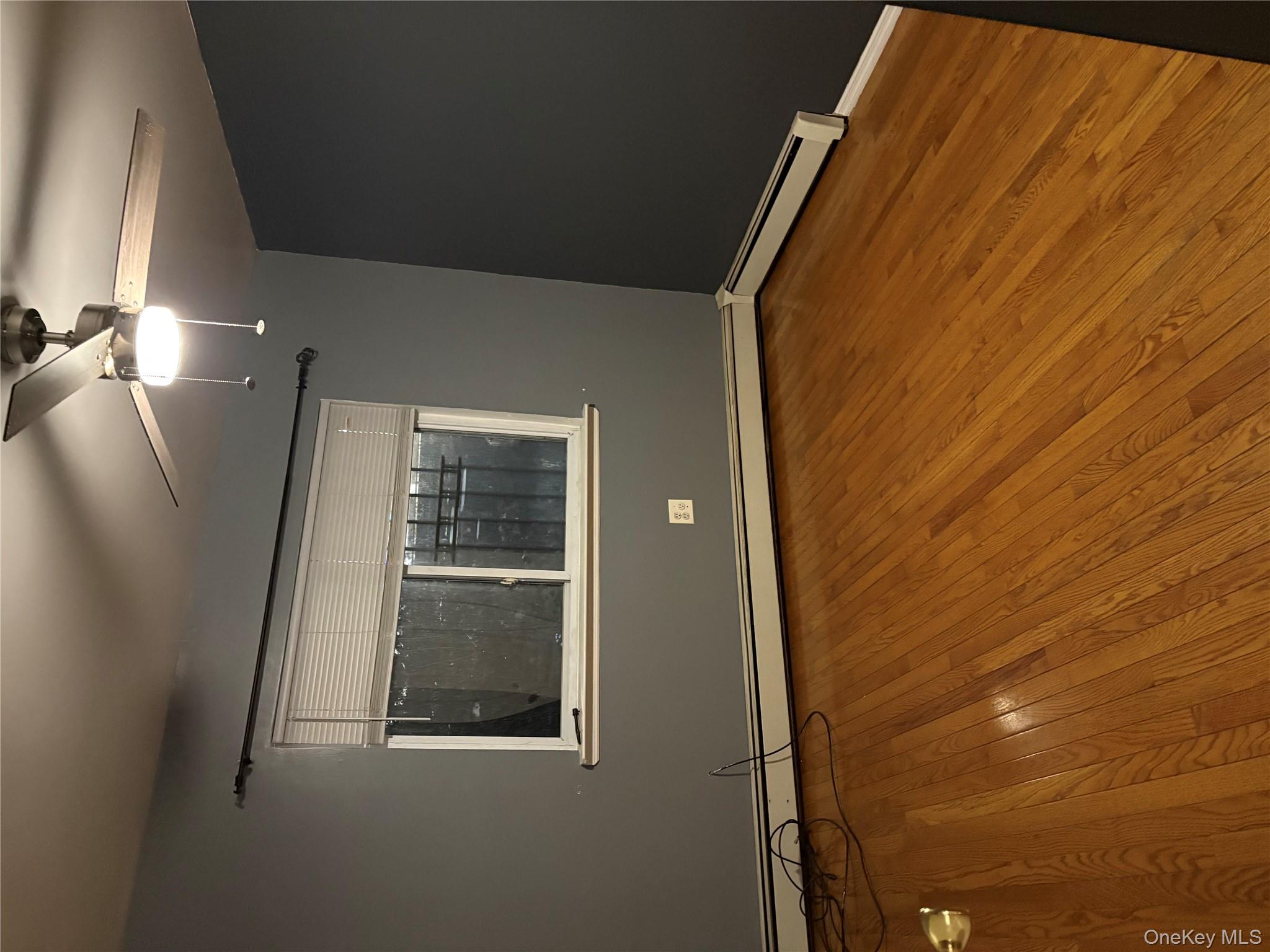 #1 photo, 1055 BEACH 22 ST, Far Rockaway , NY 11691