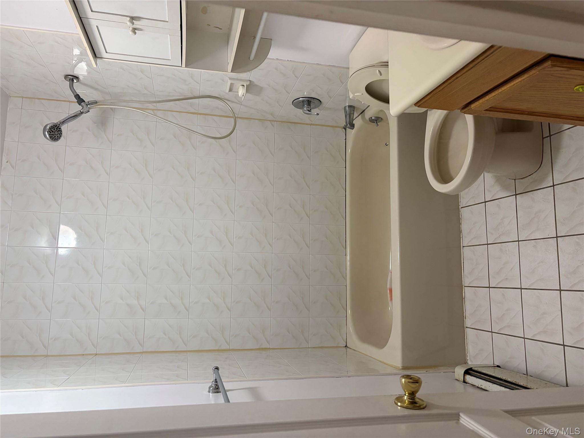 #7 photo, 1055 BEACH 22 ST, Far Rockaway , NY 11691