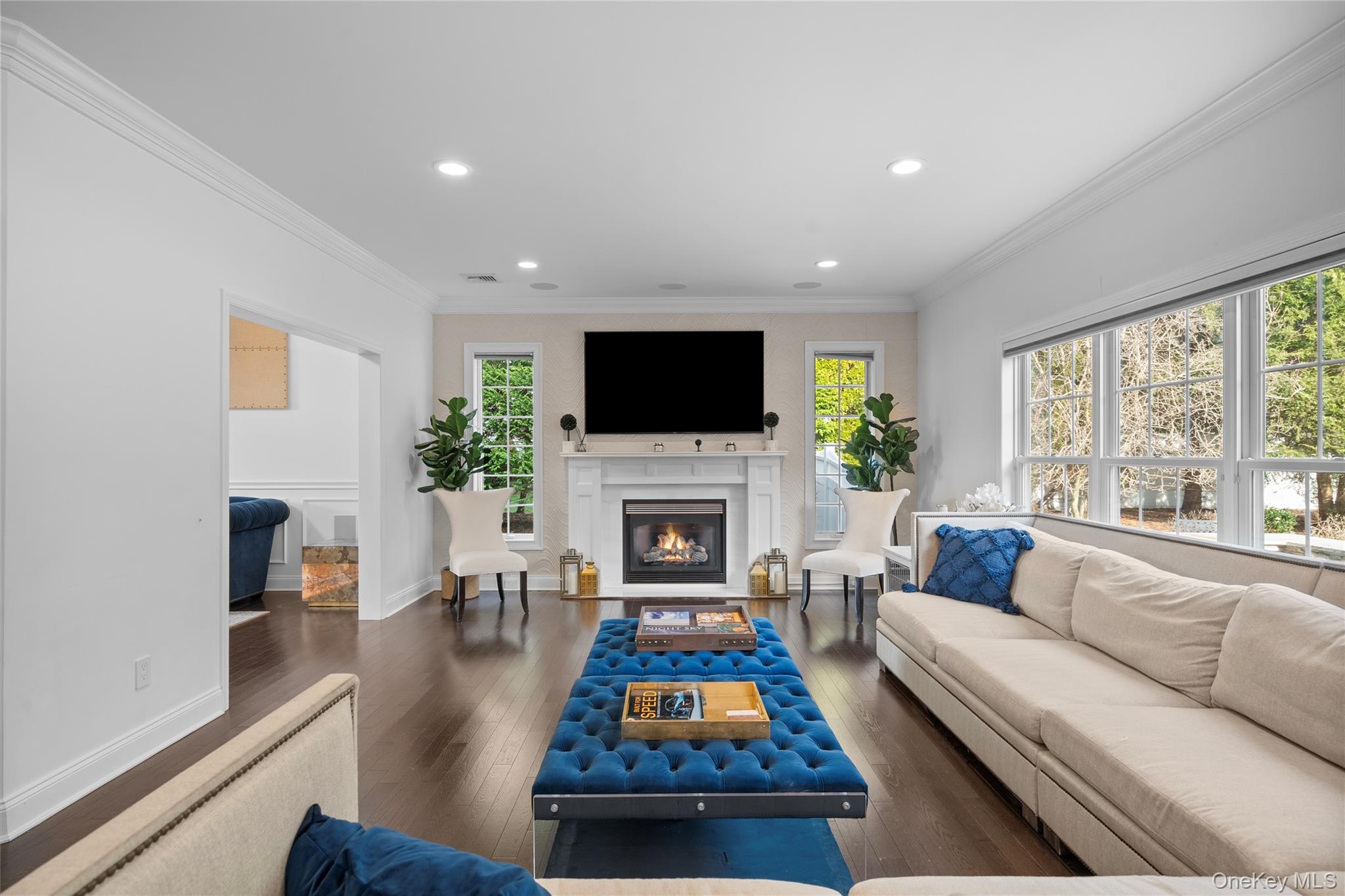 #13 photo, 7 Park View Lane, Lake Grove , NY 11755