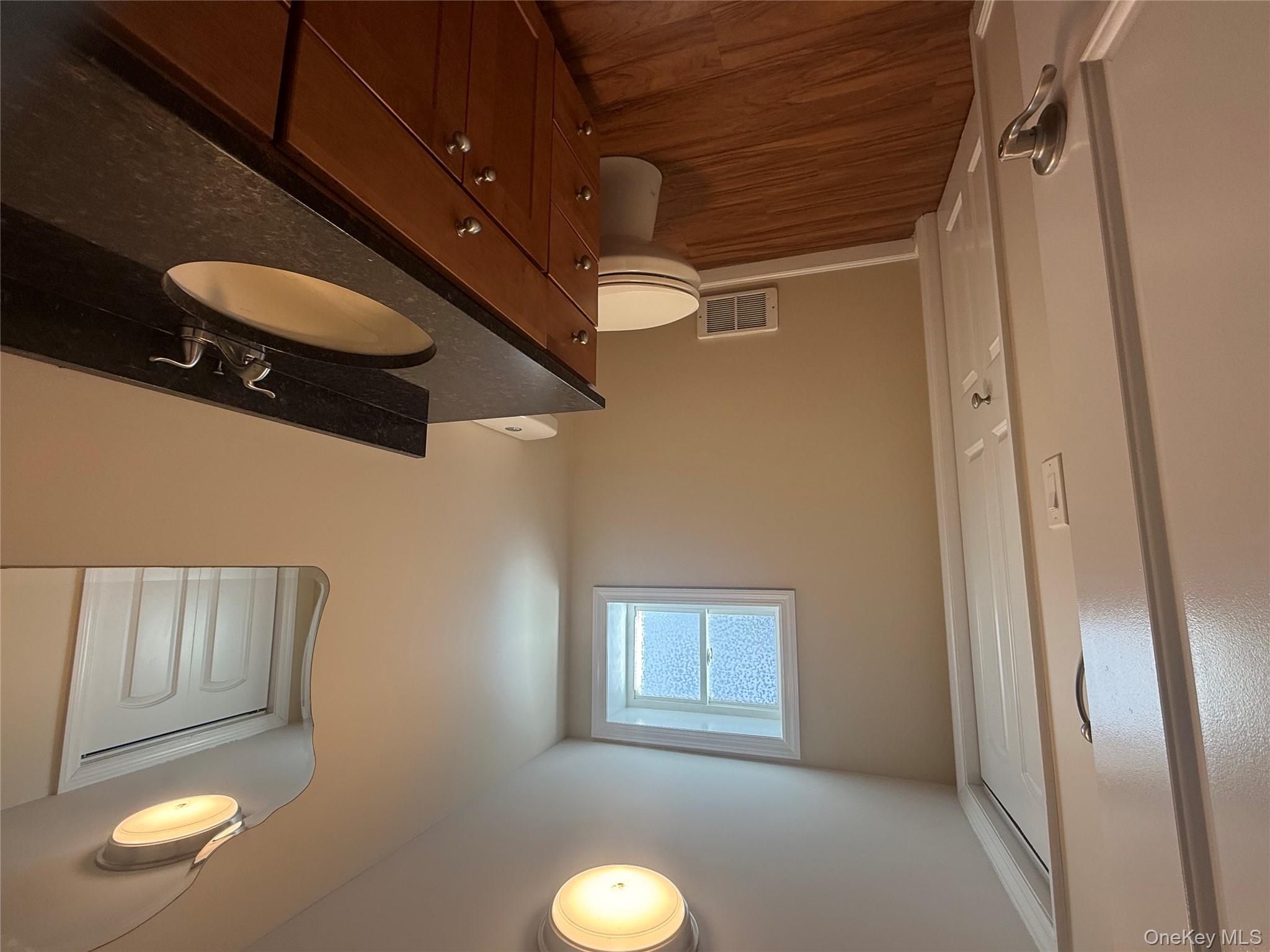 #4 photo, 192 S Long Beach Rd, Rockville Centre , NY 11570