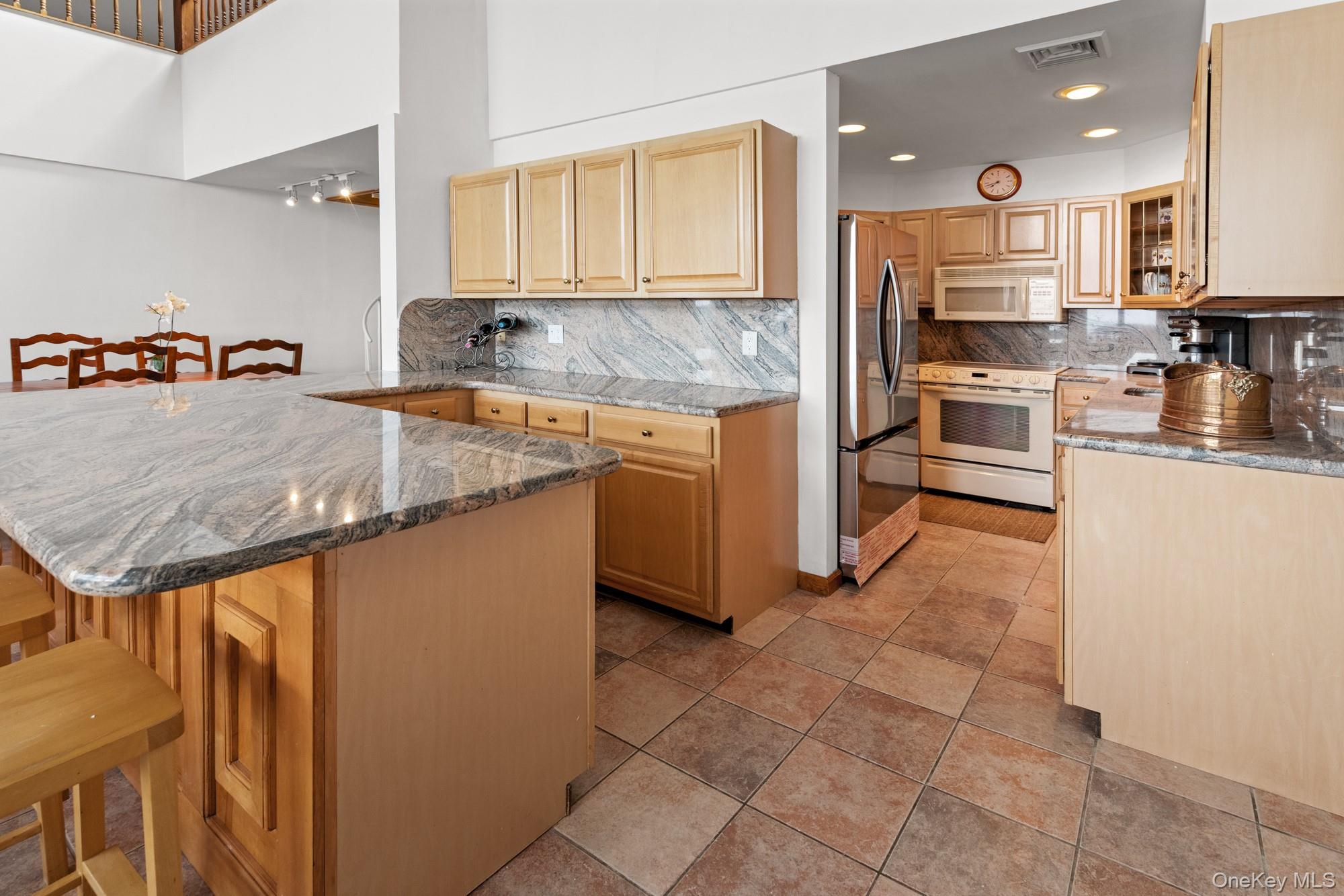 #11 photo, 430 Salt Marsh Lane, Peconic , NY 11958