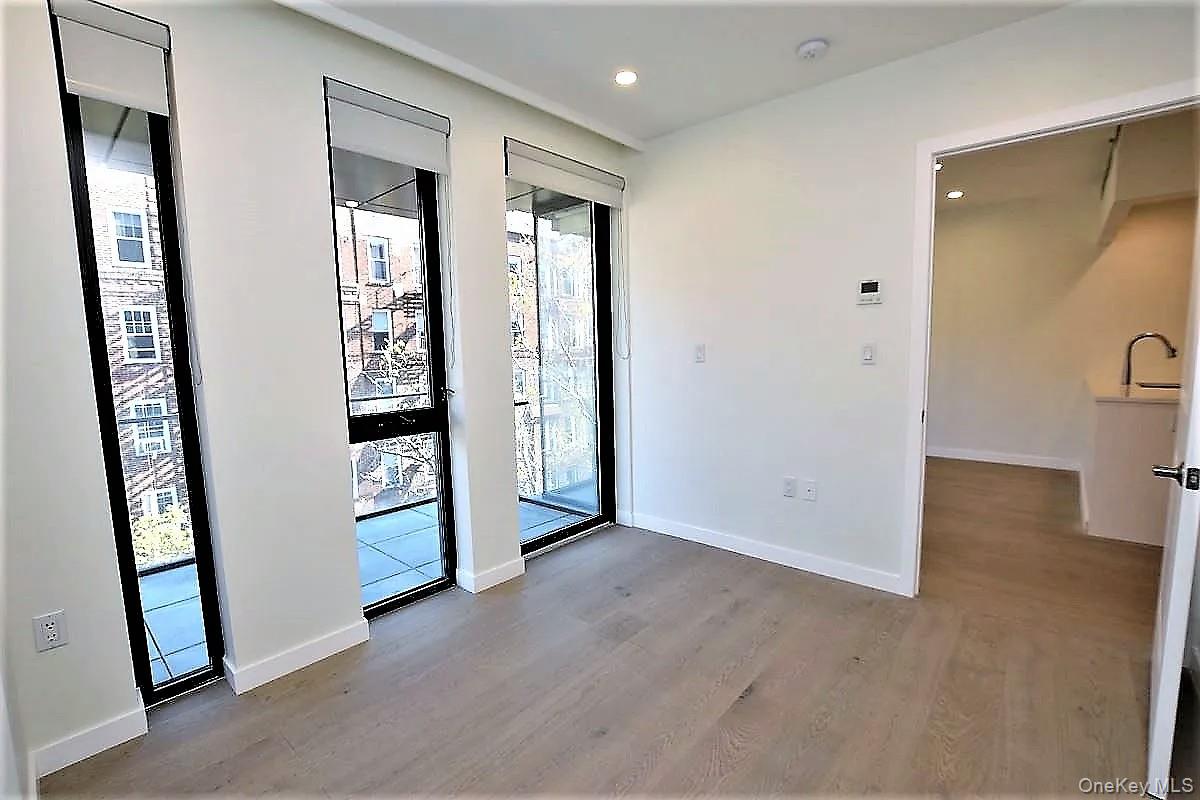 #10 photo, 41-26 44th Street, Sunnyside , NY 11104