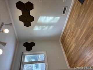 #9 photo, 73 Peconic Street, Selden , NY 11784