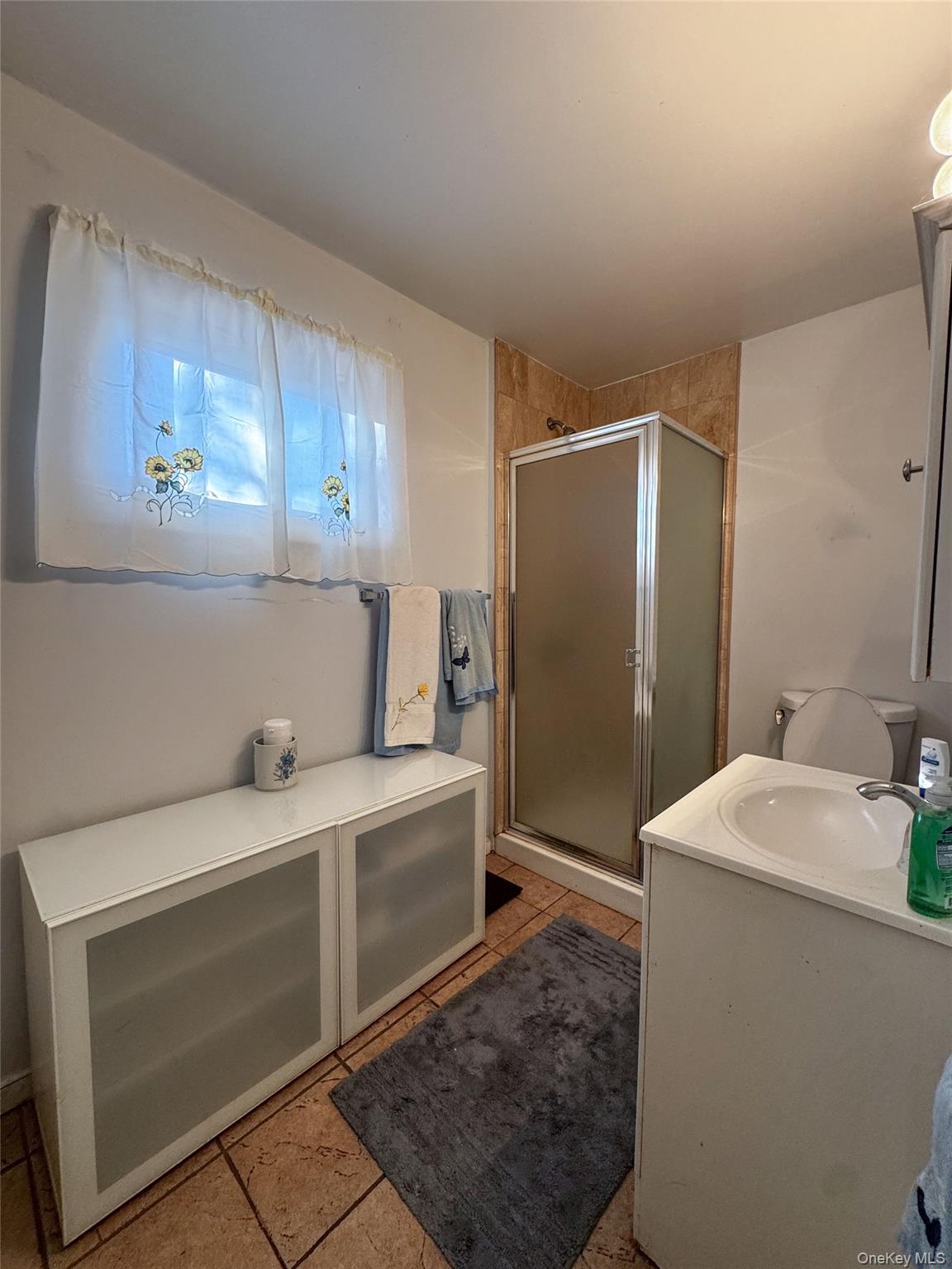 #20 photo, 1277 Lednam Court, Merrick , NY 11566