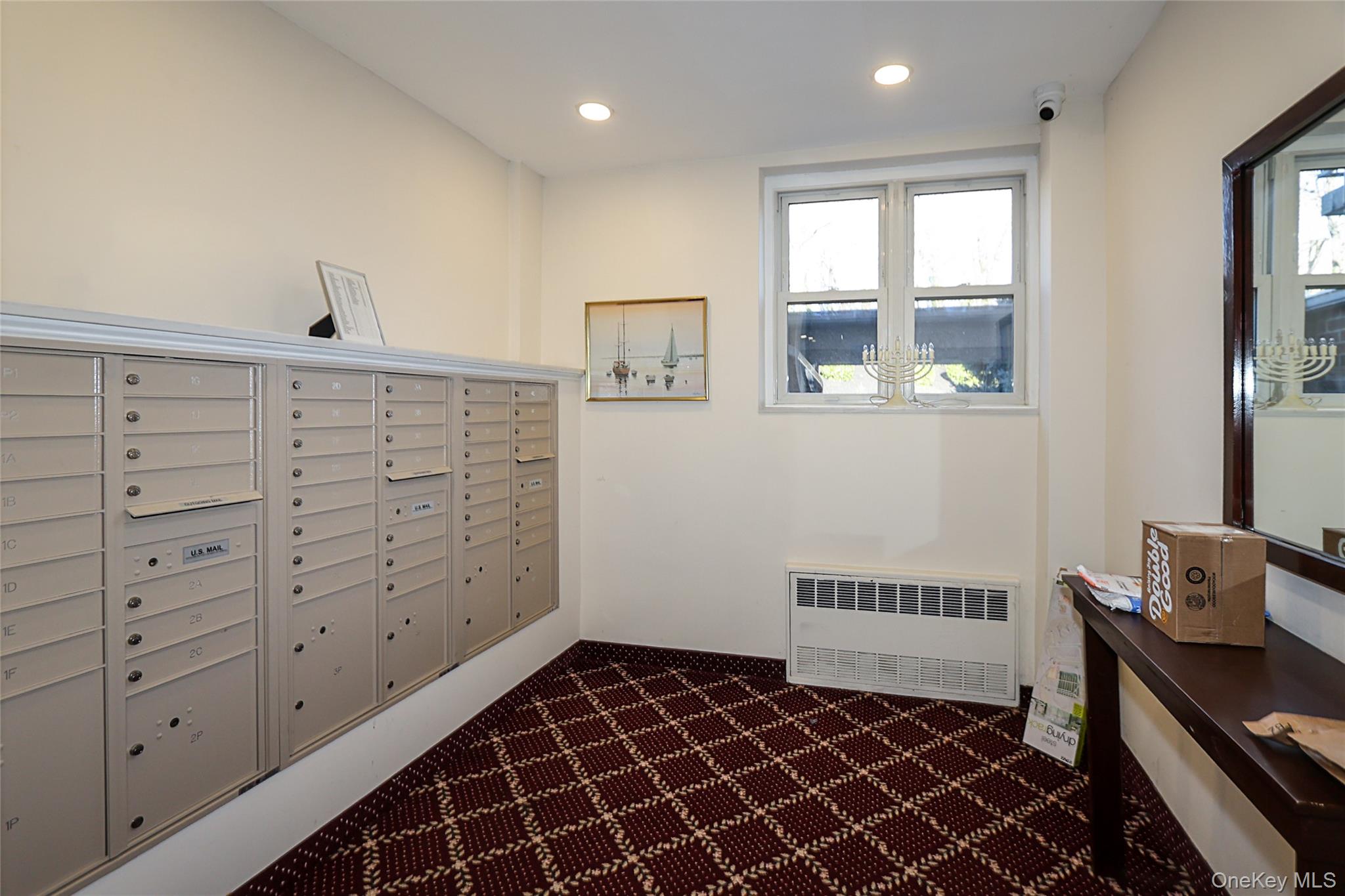 #4 photo, 34 Pearsall Avenue, Glen Cove , NY 11542