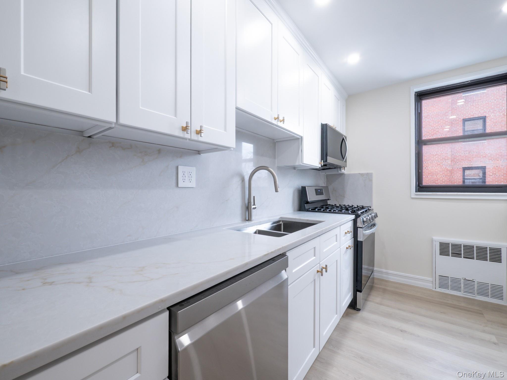 #9 photo, 139-15 83 Avenue, Briarwood , NY 11435