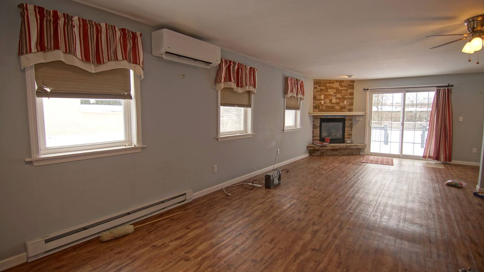 #13 photo, 86  Main St, New York Mills , NY 13417