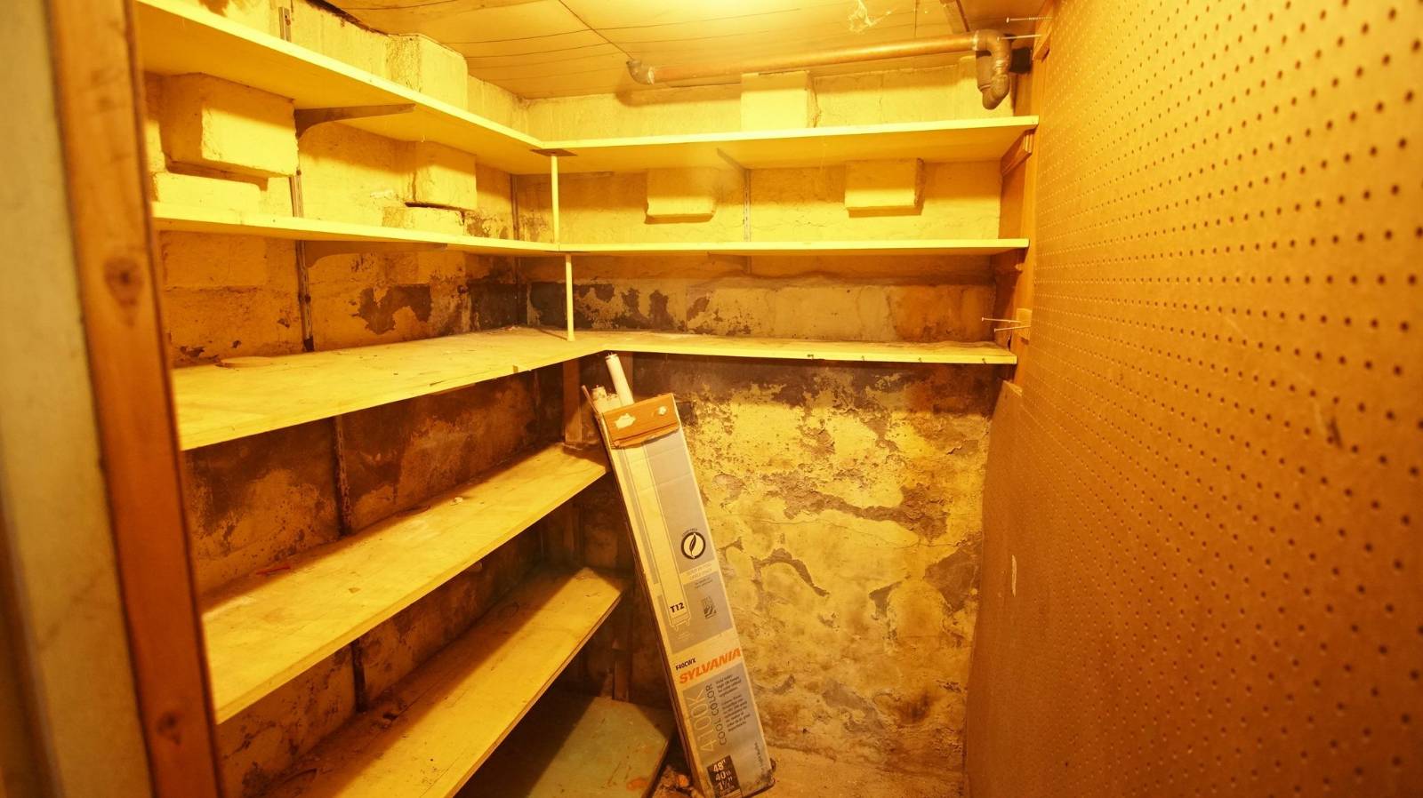 #36 photo, 86  Main St, New York Mills , NY 13417