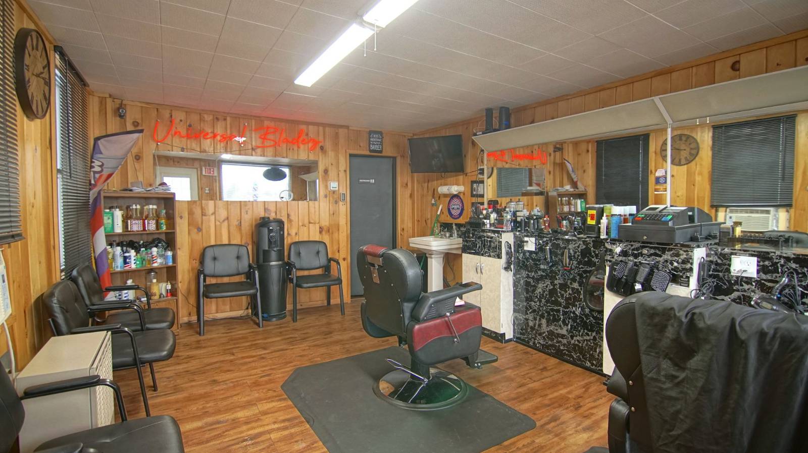 #4 photo, 86  Main St, New York Mills , NY 13417