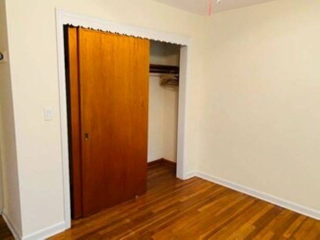 #9 photo, 75 Elm Av, Нассау ‖ Glen Cove , NY 11542