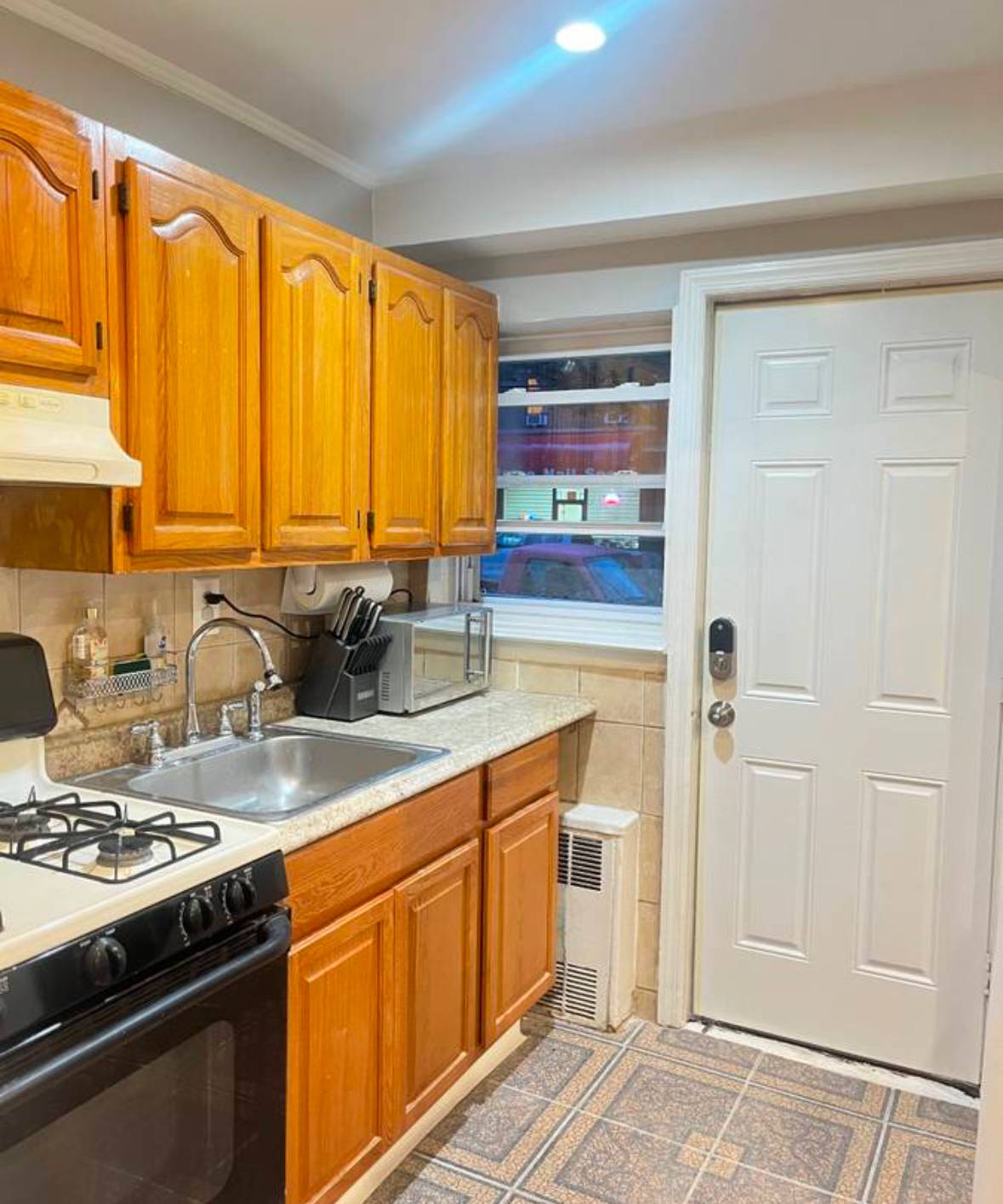 #1 photo, 24th Str & 28th Ave, Astoria , NY 11102