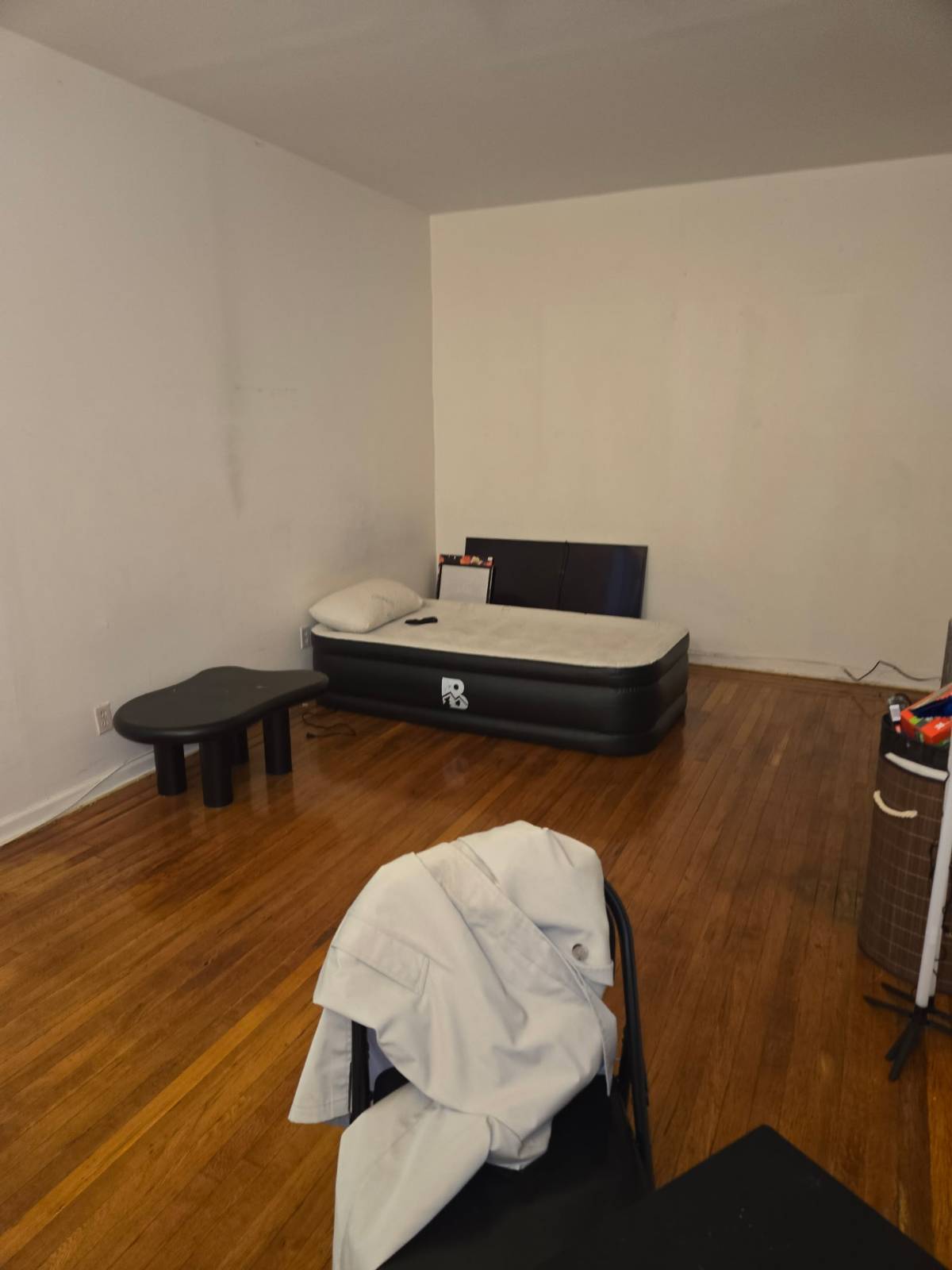 #5 photo, Crescent street & 36th Ave, LIC , NY 11106