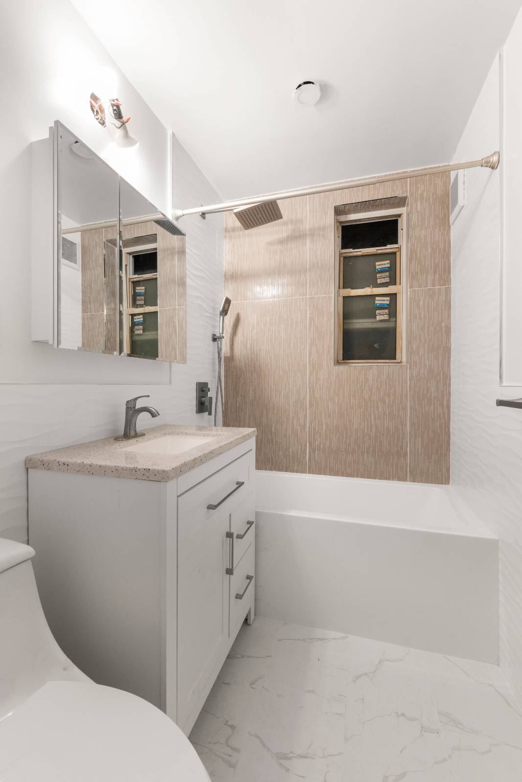 #11 photo, 720 E 32nd Street, #5G, 布鲁克林 Little Haiti , NY 11210