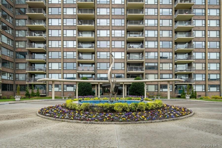 #3 photo, 166-25 Powells Cove Boulevard, Beechhurst , NY 11357