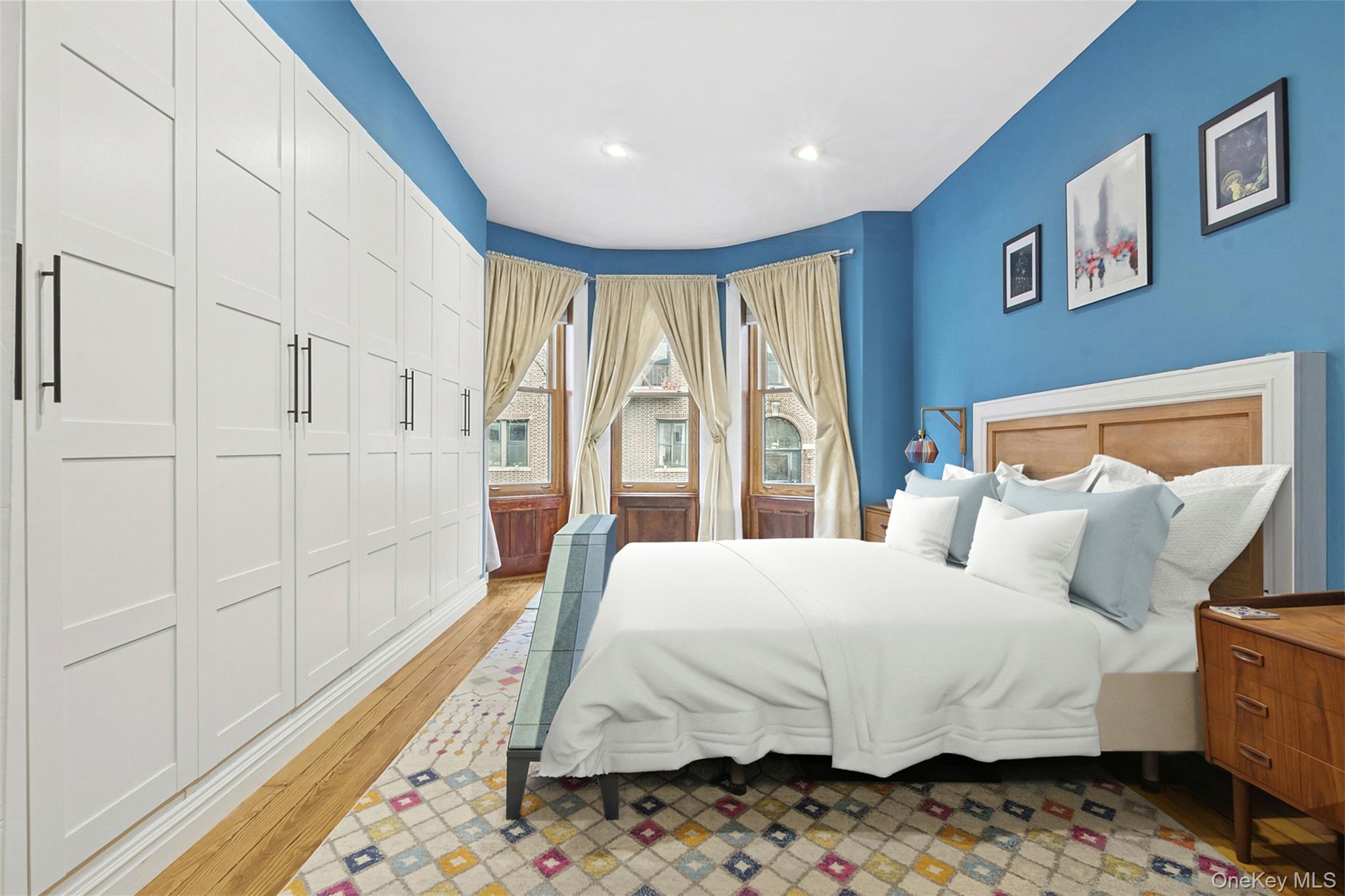 #8 photo, 16-16 Putnam Avenue, कुईंस Ridgewood , NY 11385