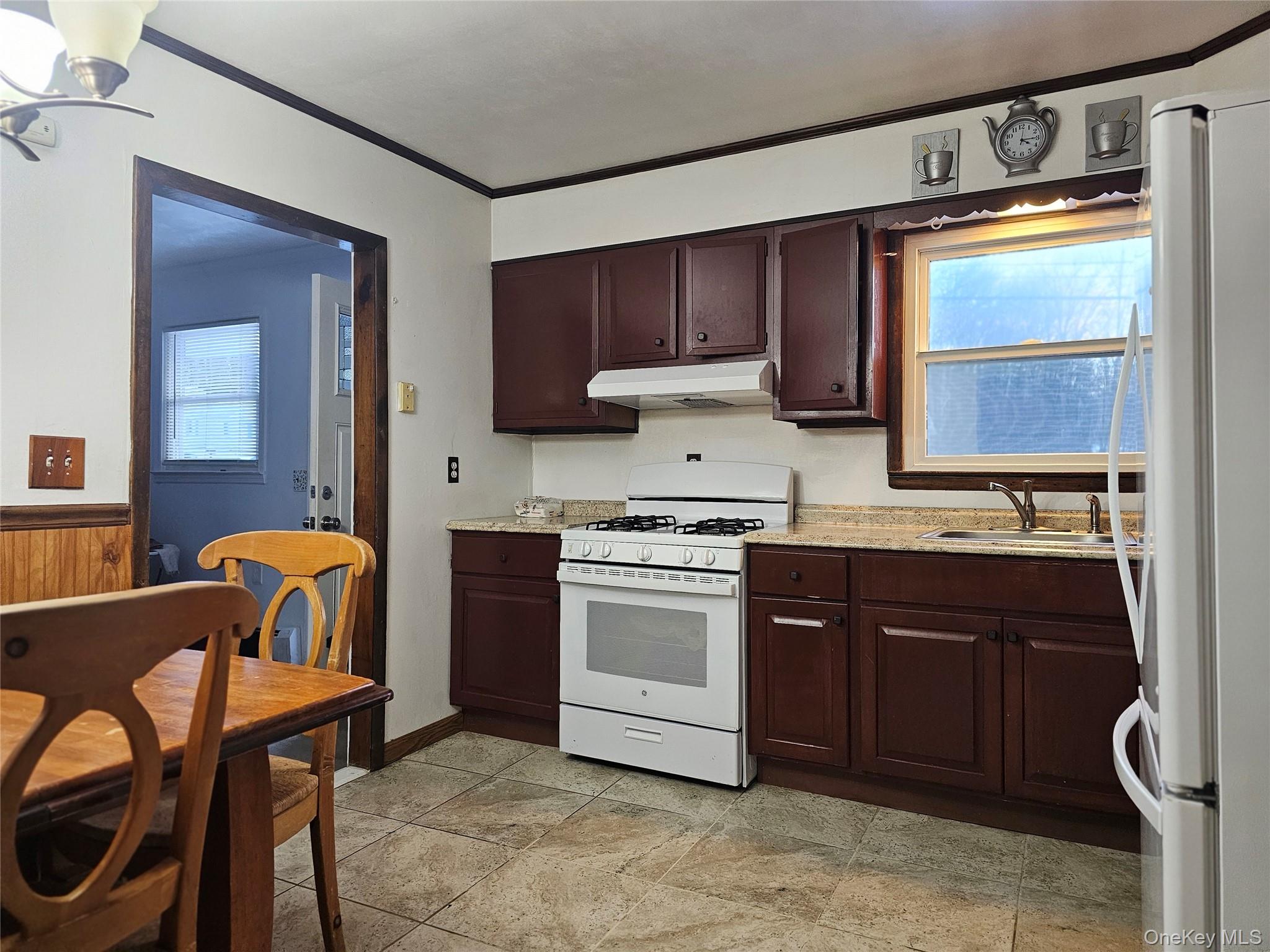 #7 photo, 1110 Route 211 W, Middletown , NY 10940