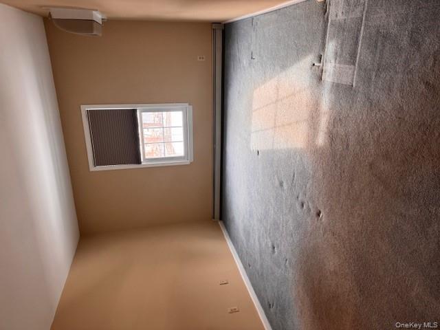 #14 photo, 4 Lexington Hill, Harriman , NY 10926