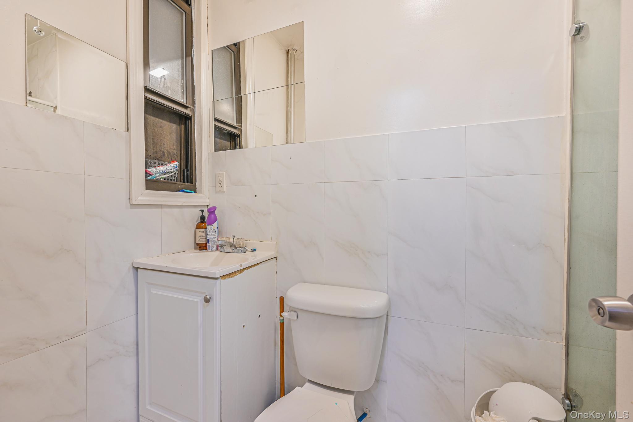 #15 photo, 1485 Bryant Avenue, Bronx , NY 10460