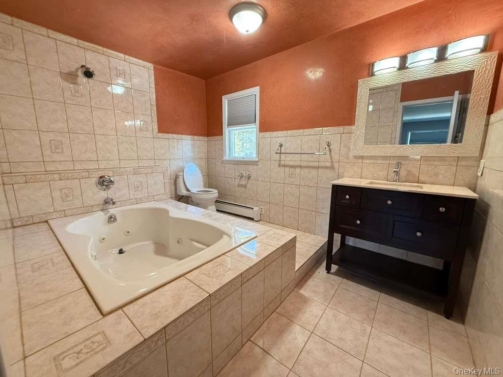 #19 photo, 4 Curran Court, Pomona , NY 10970