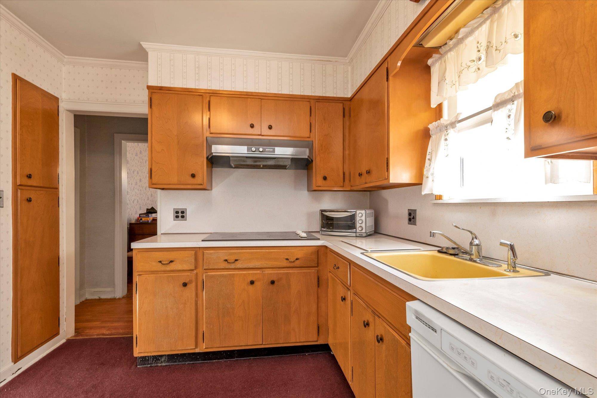 #10 photo, 22 Hathaway Drive, Garden City , NY 11530