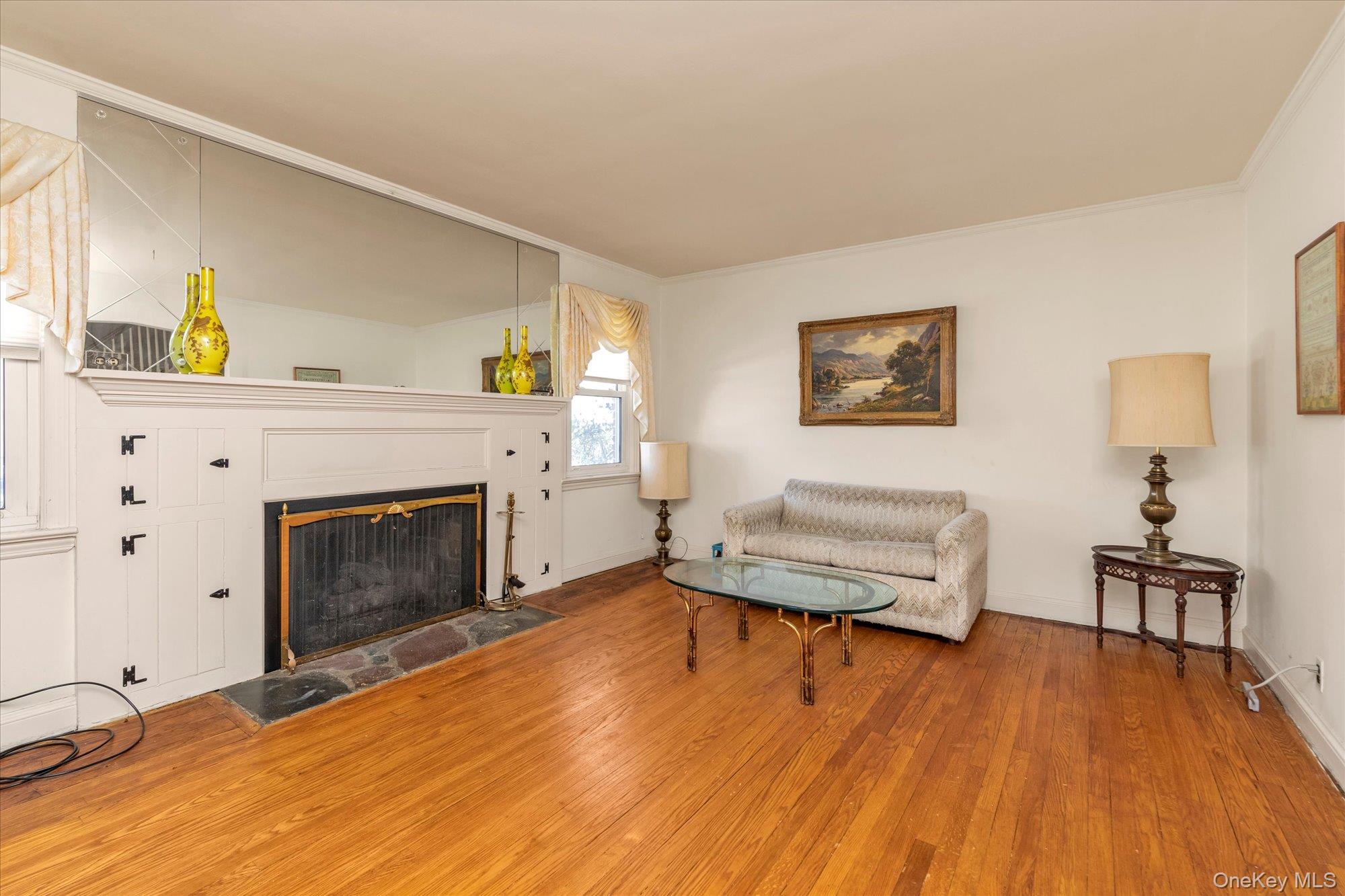 #12 photo, 22 Hathaway Drive, Garden City , NY 11530