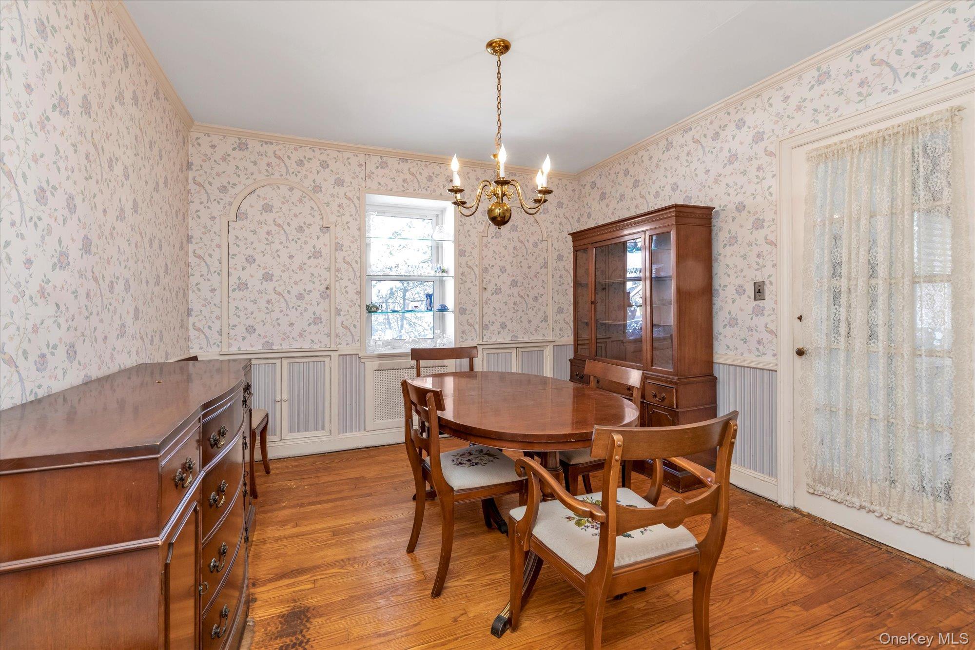 #8 photo, 22 Hathaway Drive, Garden City , NY 11530