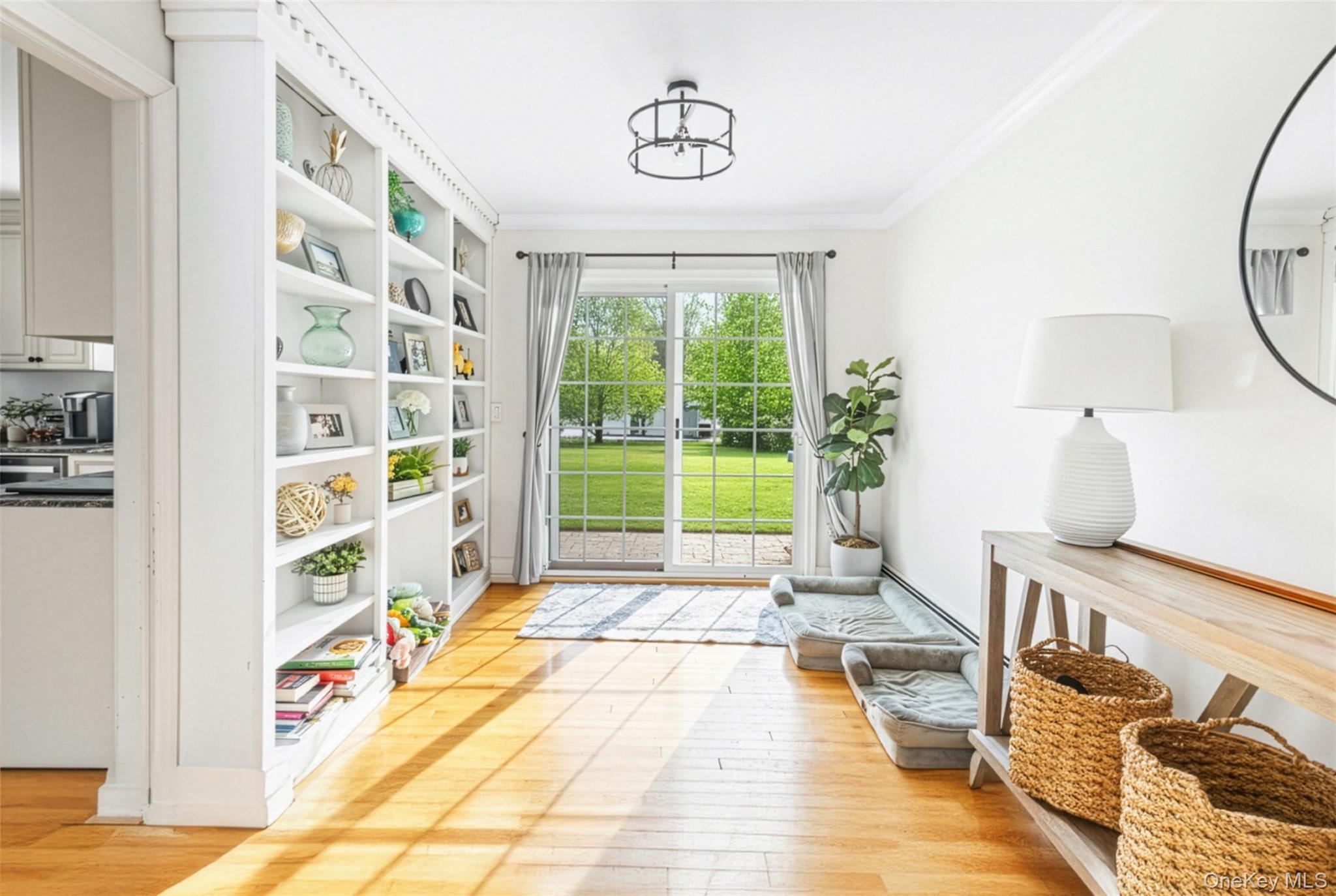 #3 photo, 14 Bayside Avenue, 롱 아일랜드 Medford , NY 11763