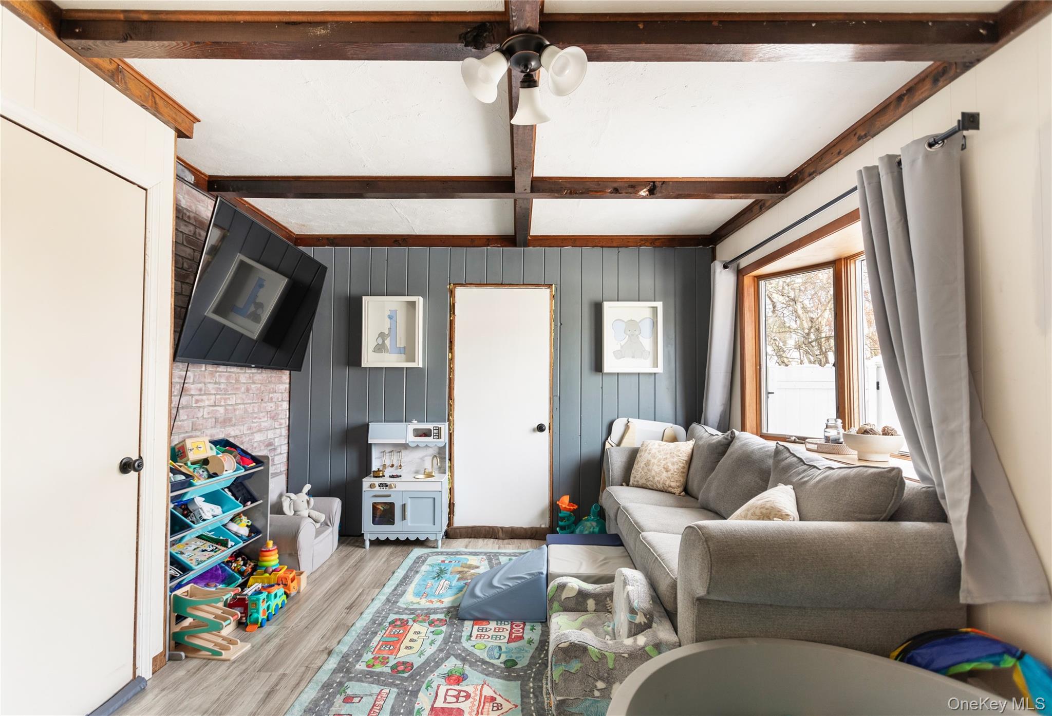 #9 photo, 14 Bayside Avenue, 롱 아일랜드 Medford , NY 11763