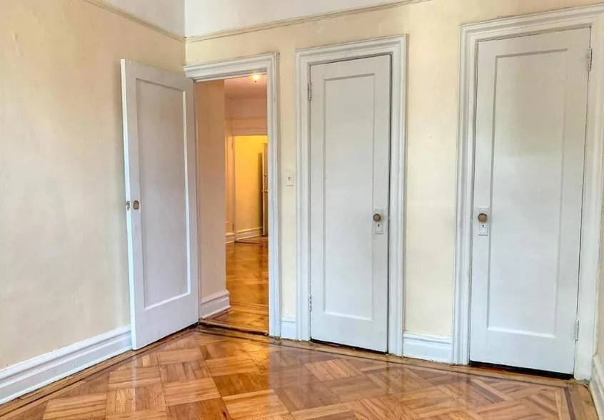 #22 photo, 354 RUTLND RD., הברונקס Prospect Lefferts Gardens , NY 11225