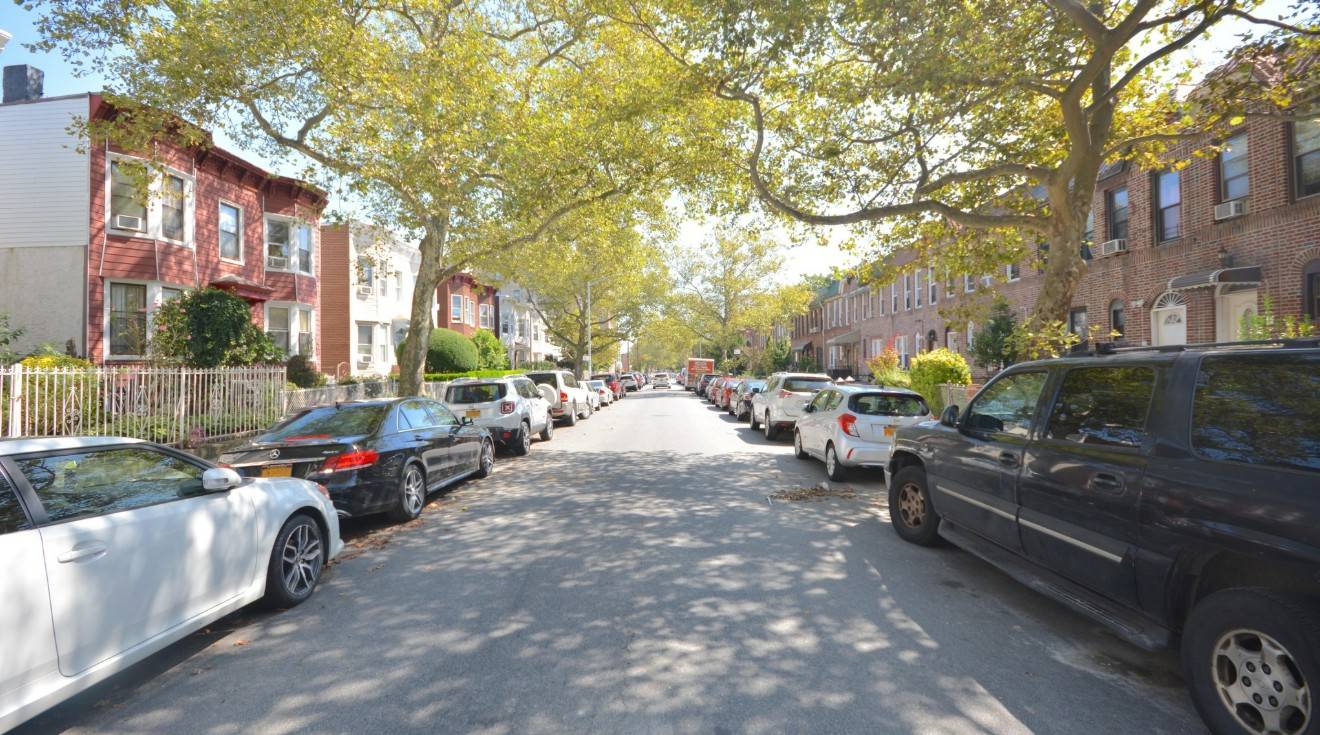 #28 photo, 354 RUTLND RD., הברונקס Prospect Lefferts Gardens , NY 11225