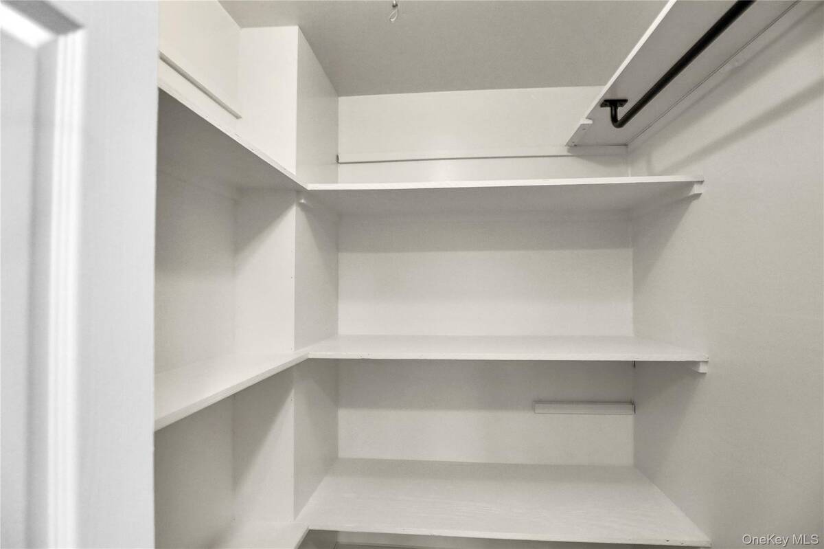 #13 photo, 37 Malvern Lane, Stony Brook , NY 11790