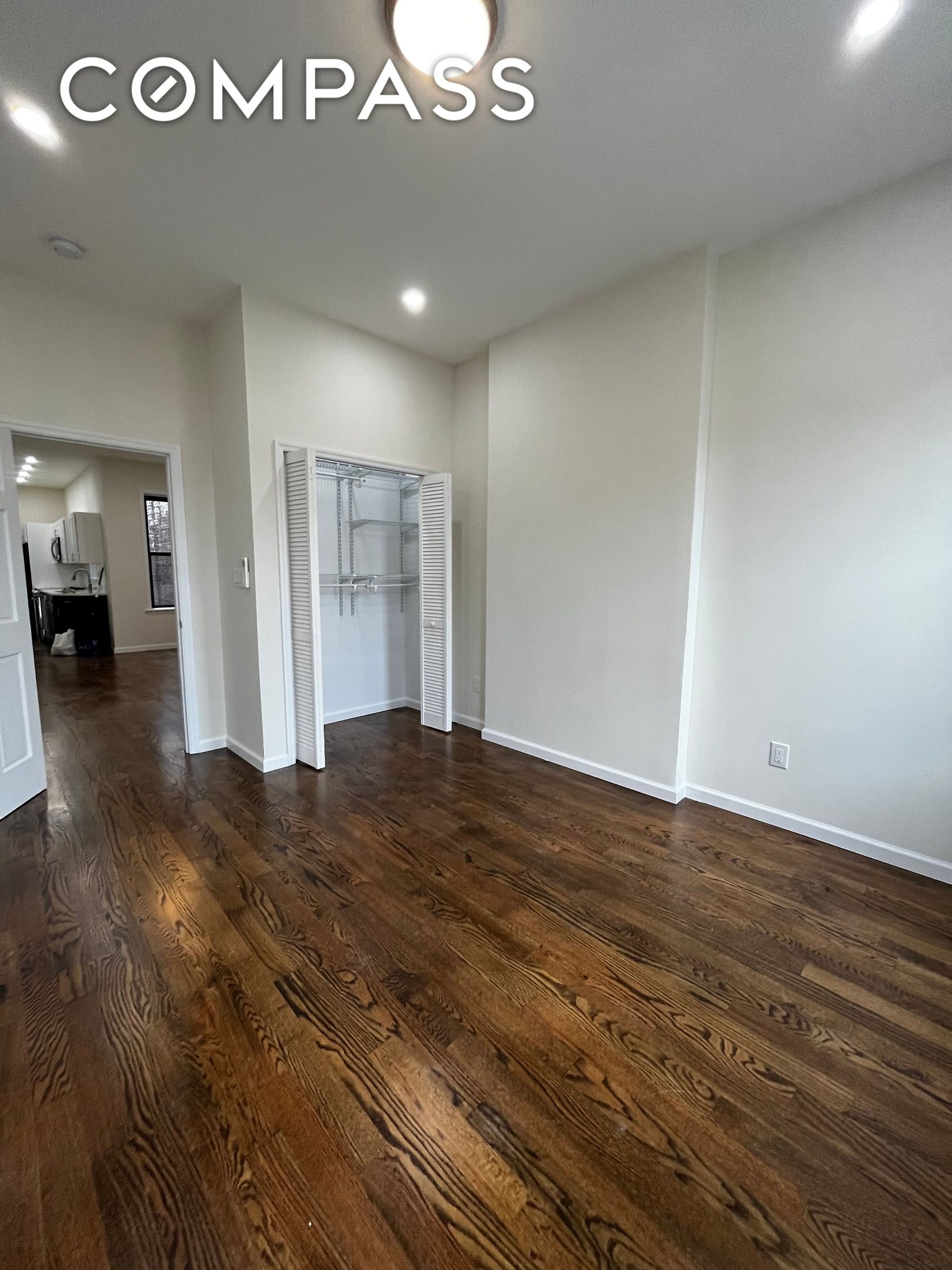 #8 photo, Brooklyn, הברונקס Sunset Park , NY 11220