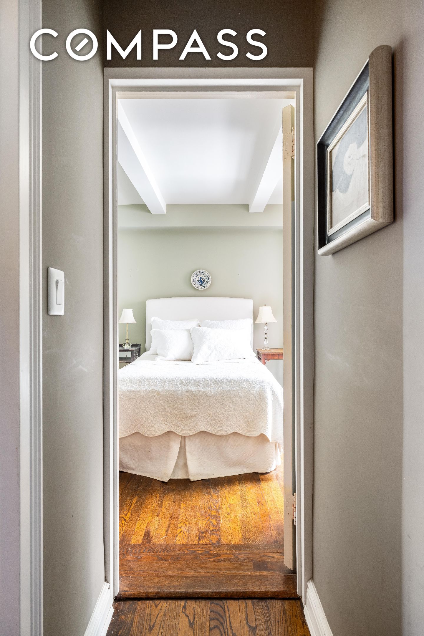 #9 photo, 333 E 43rd Street, Midtown East , NY 10017