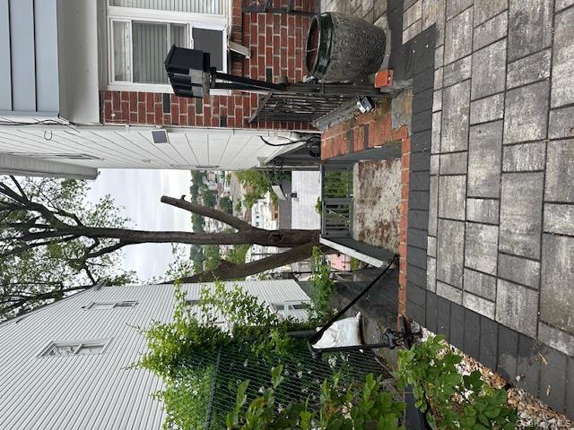 #7 photo, 312 Edwards Place, Yonkers , NY 10703