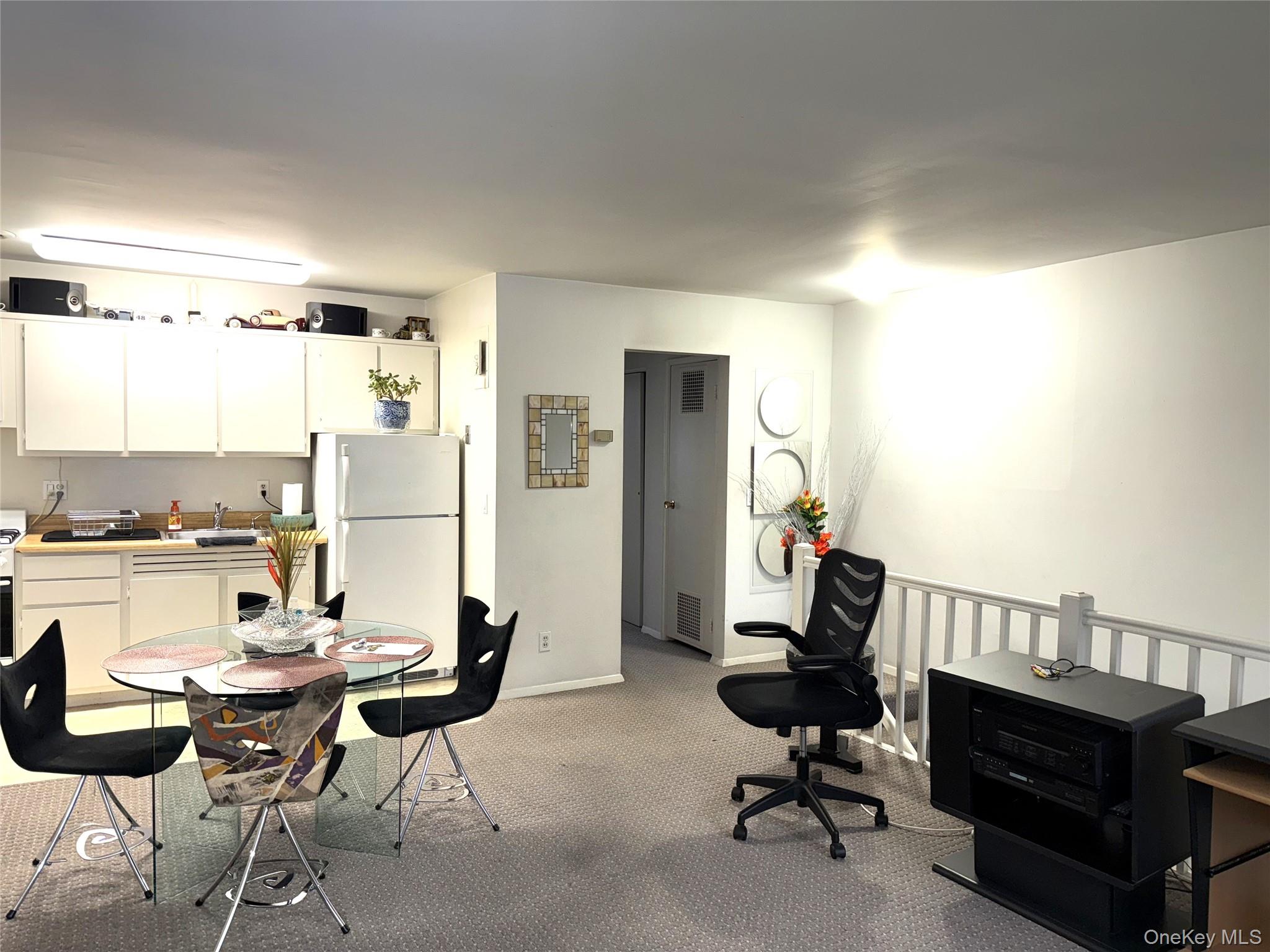 #3 photo, 3 Wyndover Woods Lane, White Plains , NY 10603